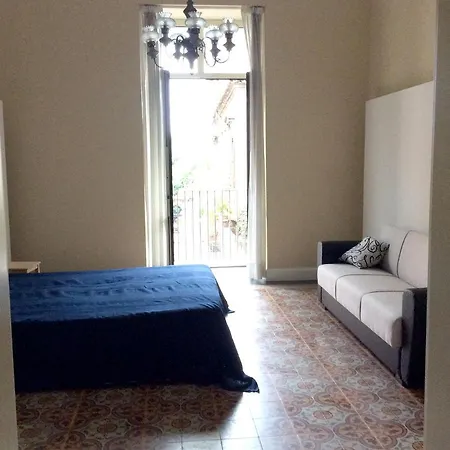 شقة Spacious In Catania, Terrace & View *